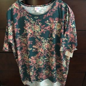 Xs Irma LuLaRoe shirt